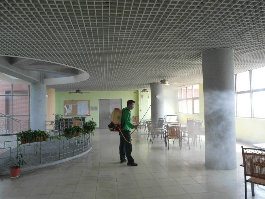 學校消毒除蟲