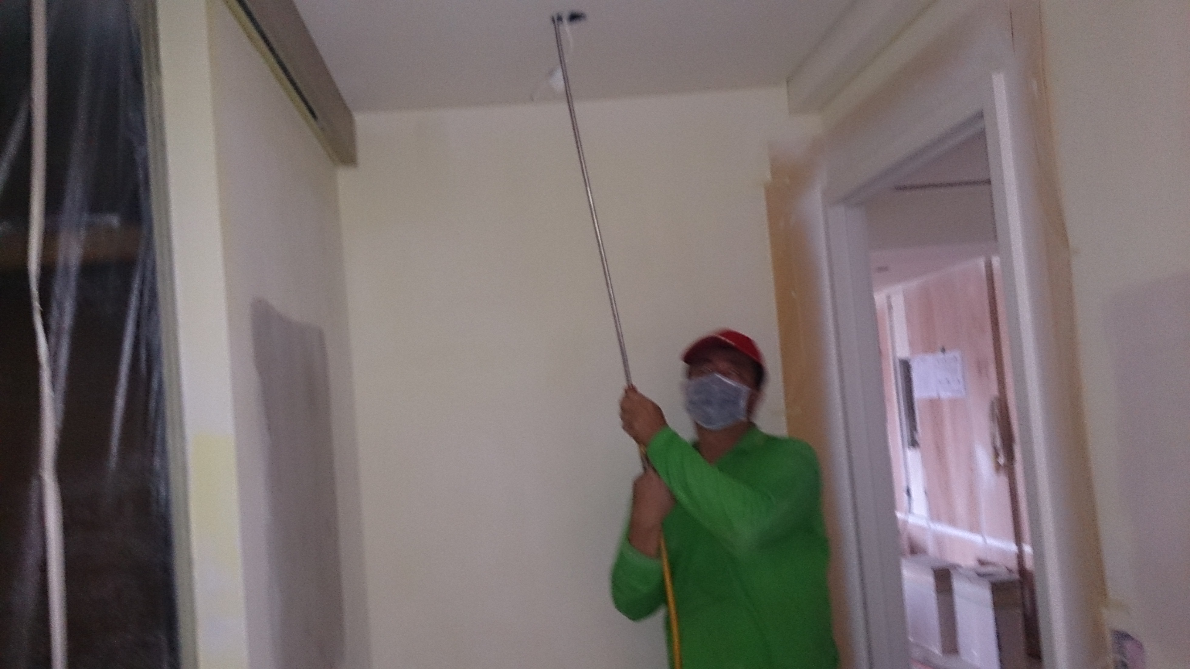 裝璜前工程消毒