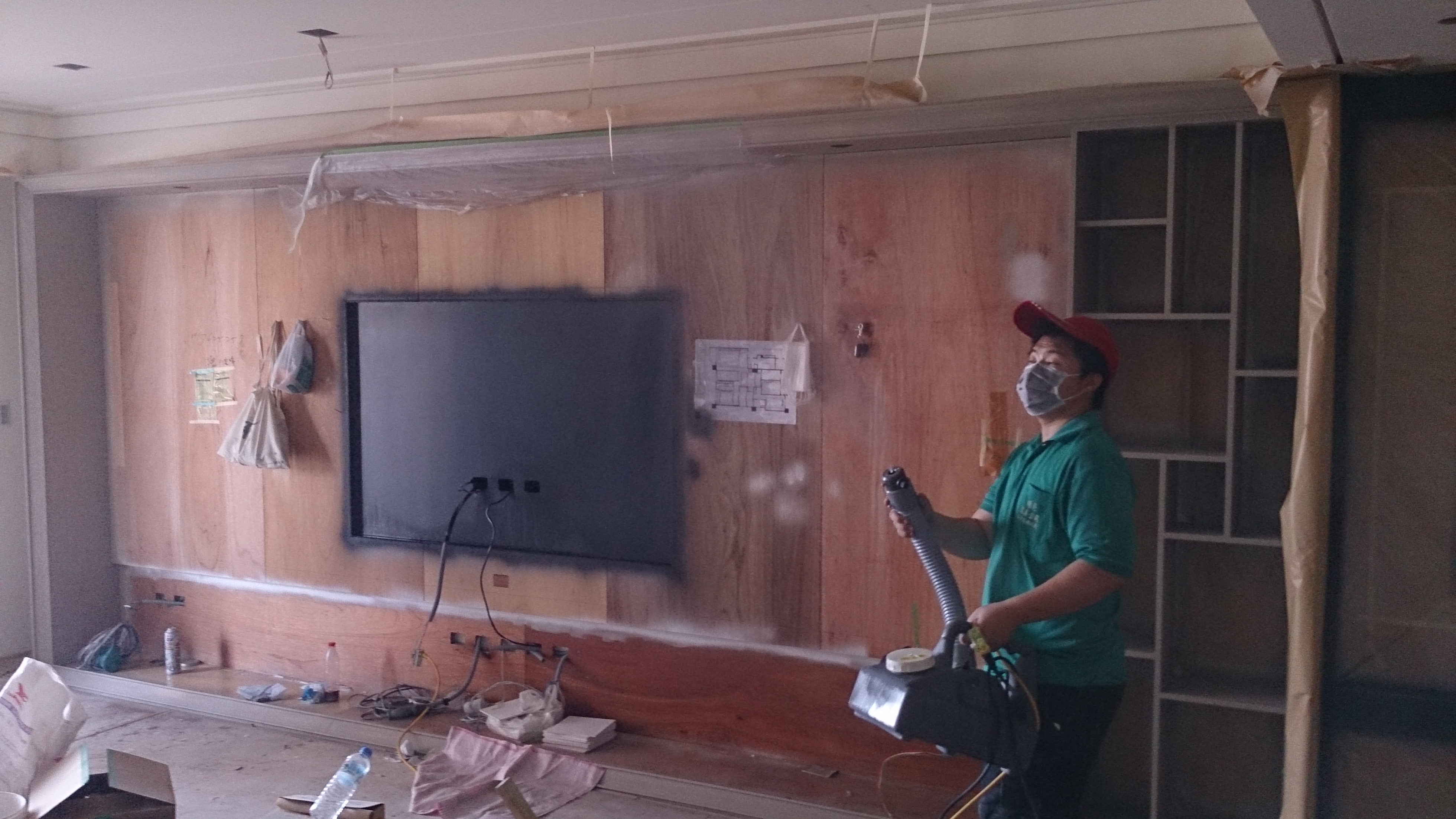 裝璜前工程消毒