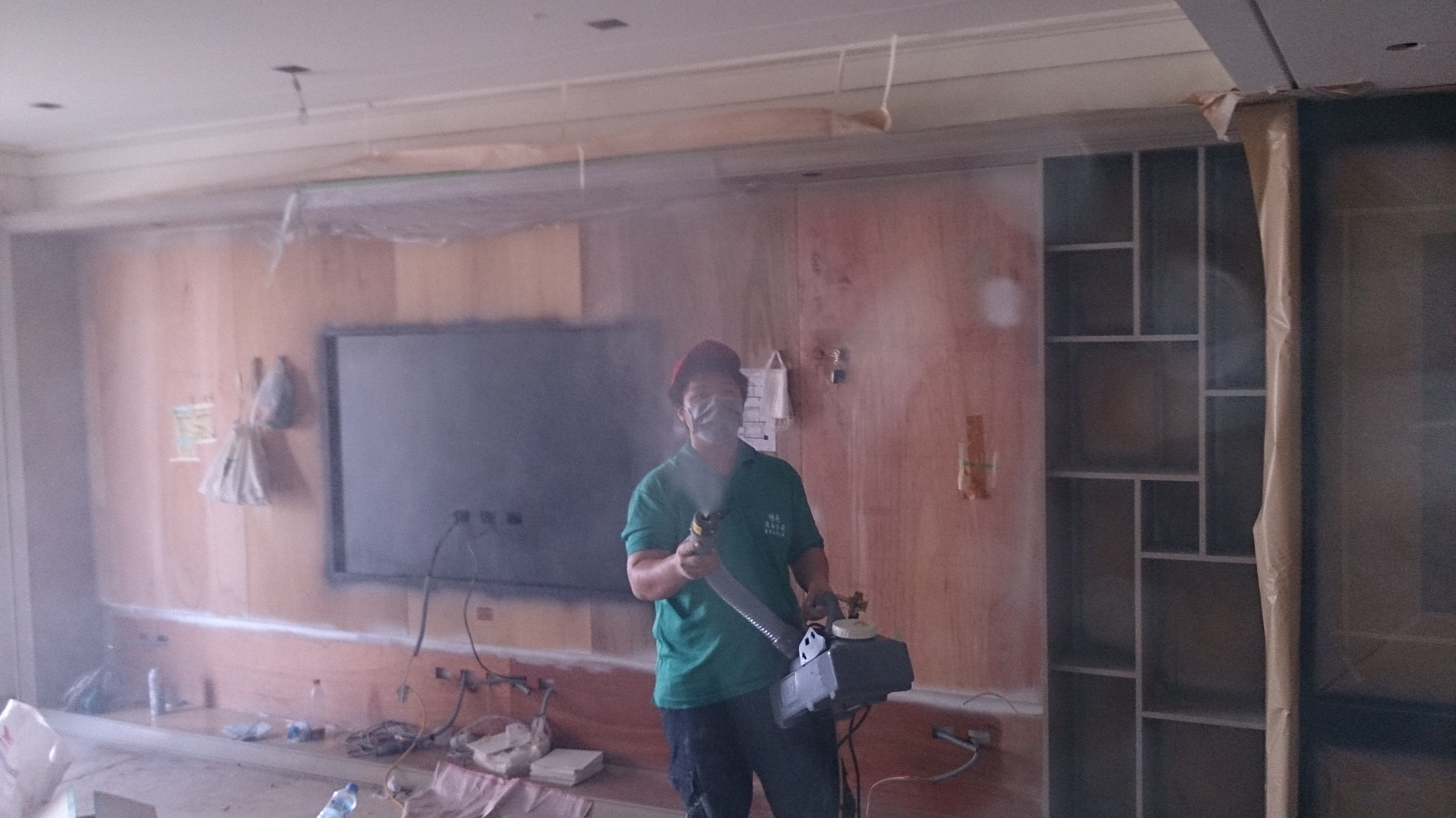 裝璜前工程消毒