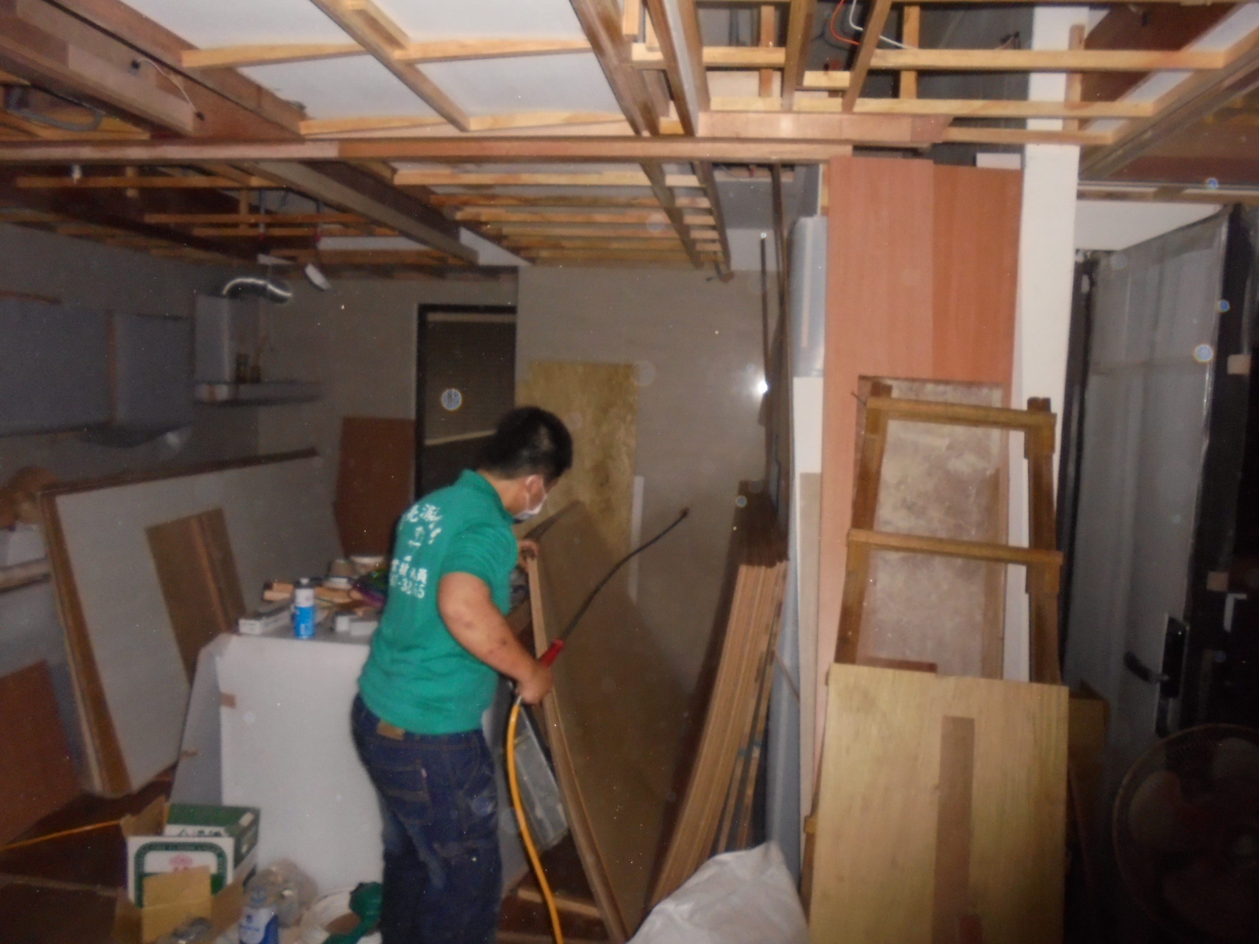 裝璜前工程消毒