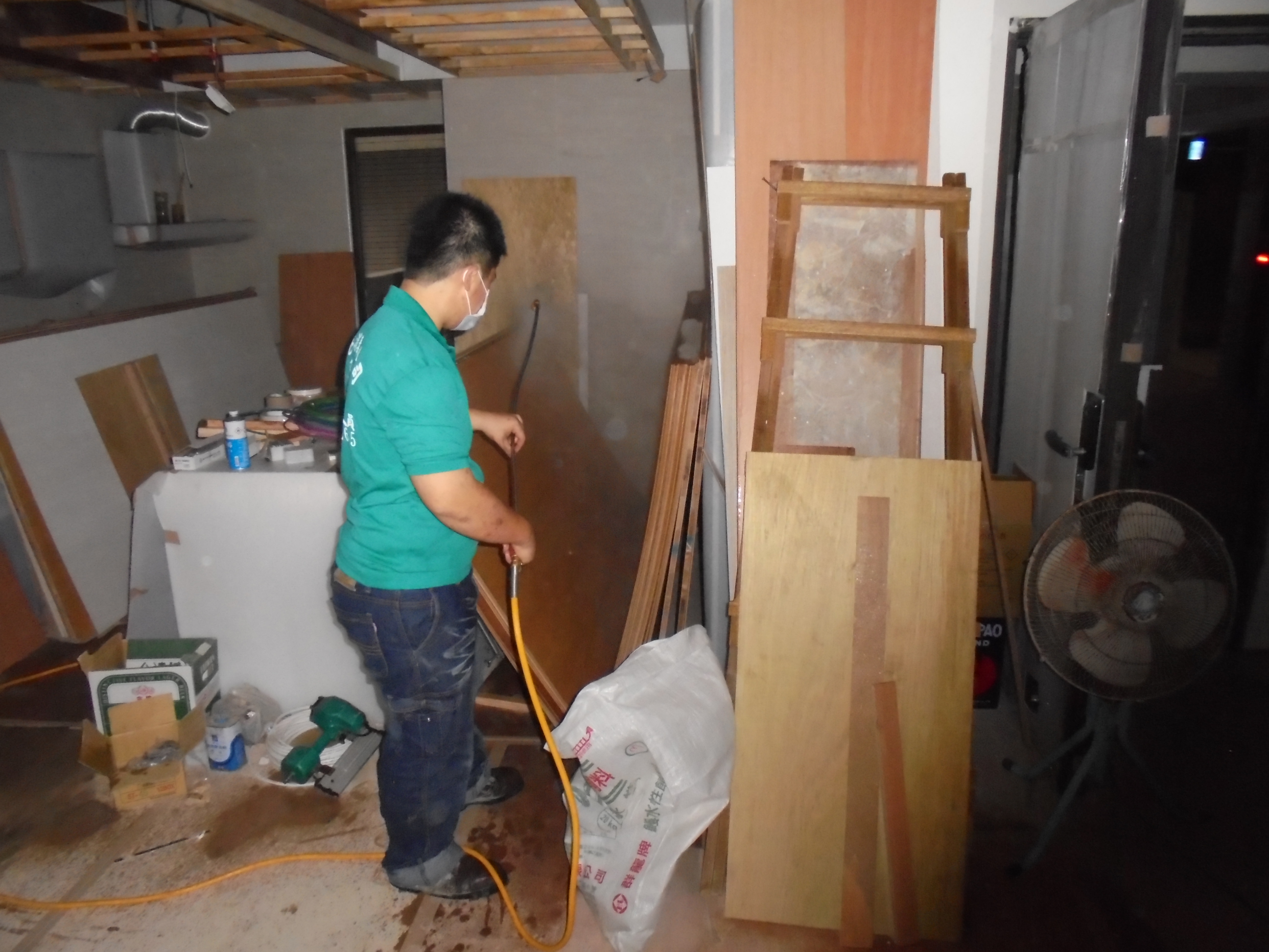 裝璜前工程消毒