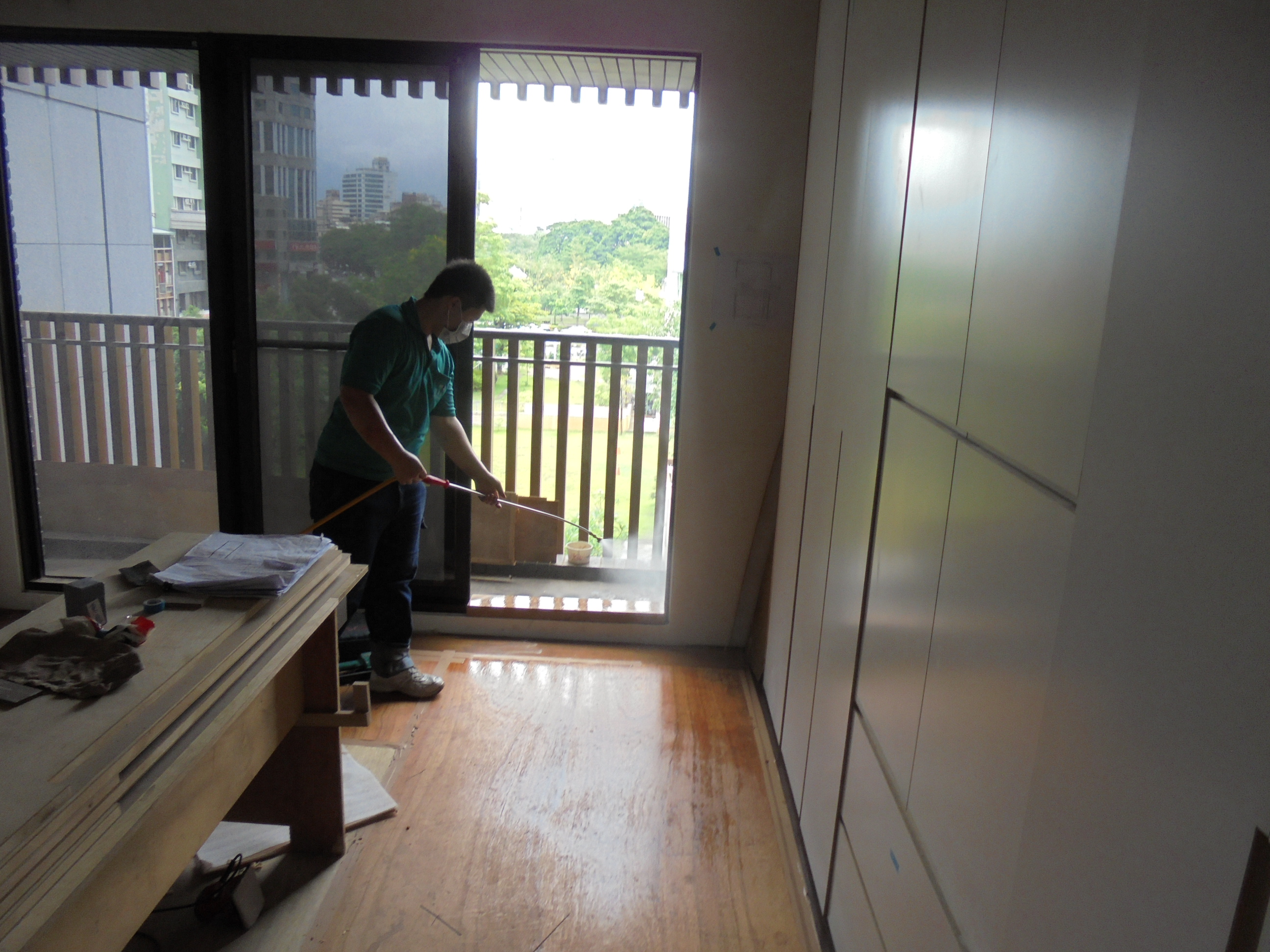 裝璜前工程消毒