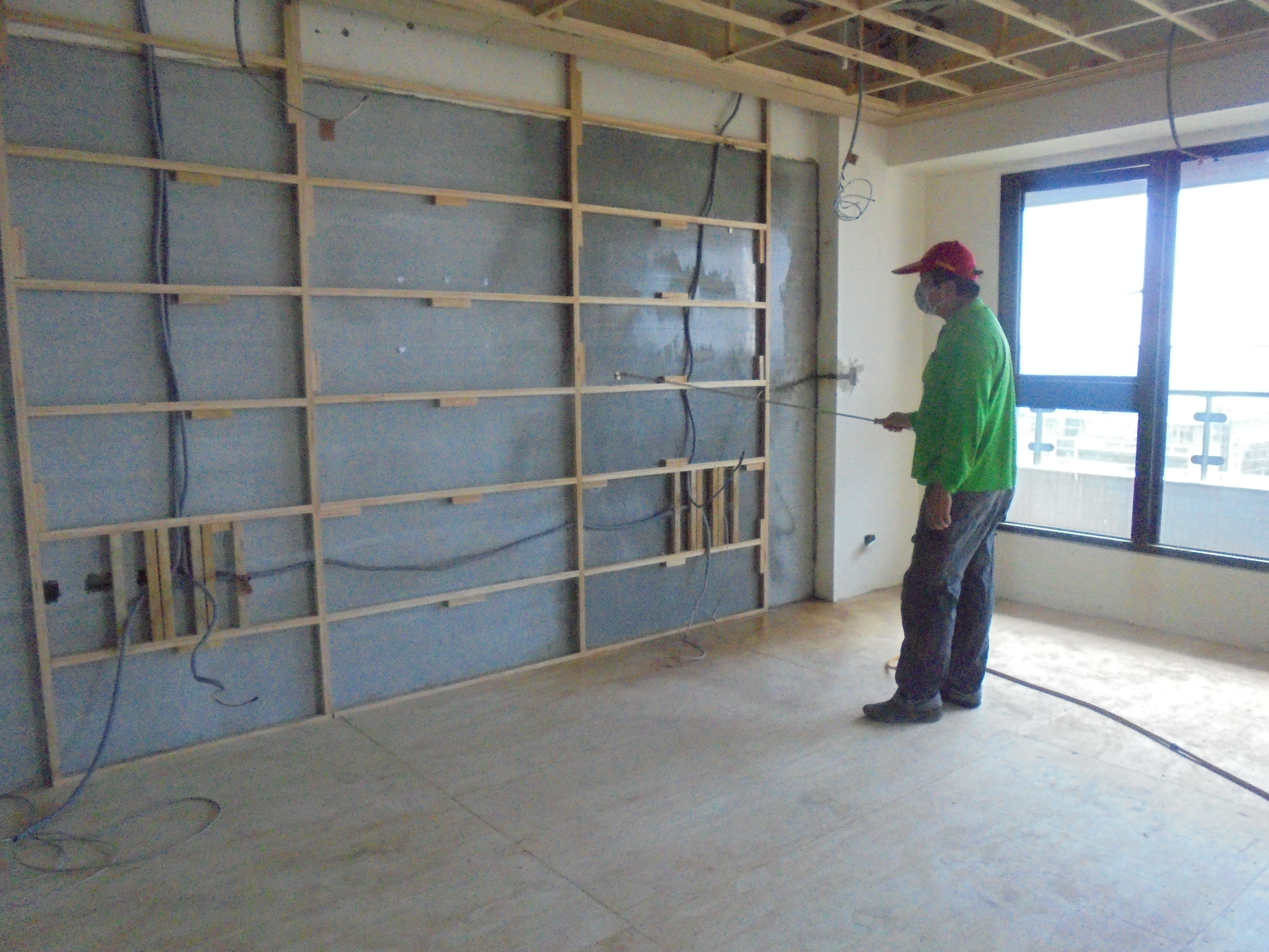 裝璜前工程消毒