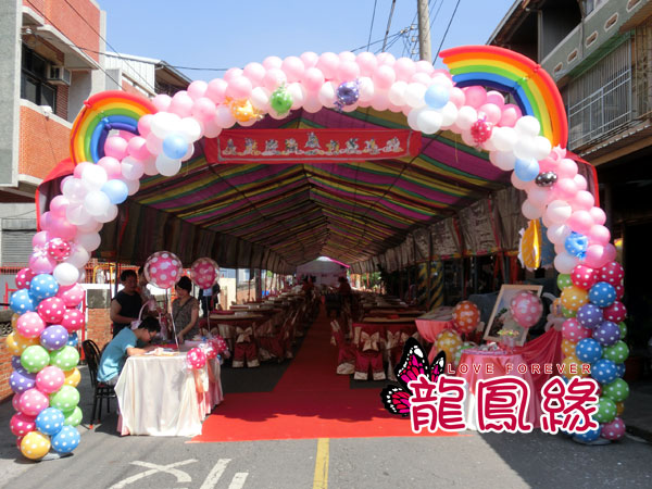 粉嫩糖果風拱門