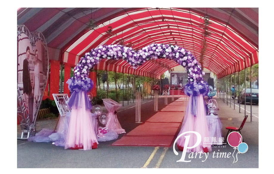 心型花拱門$5000