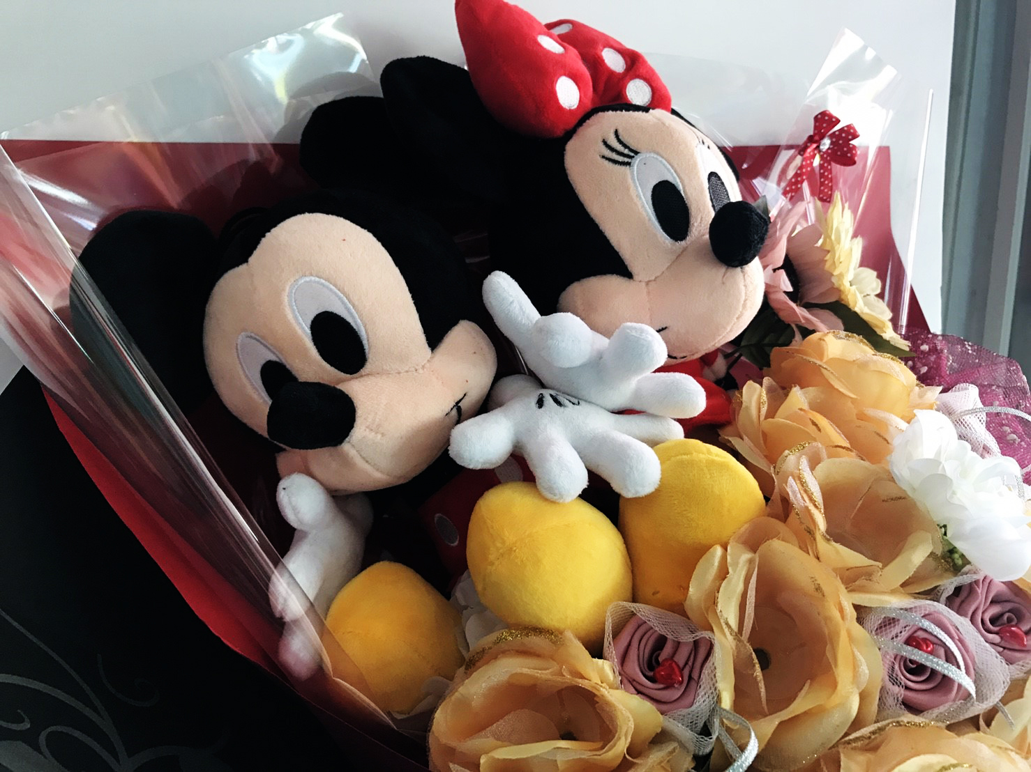 愛戀米奇妮金莎花束-2000元