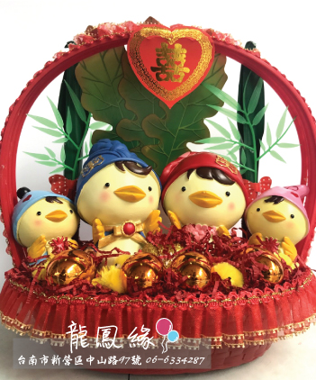 紅蕾絲全家福Q版陶瓷帶路雞