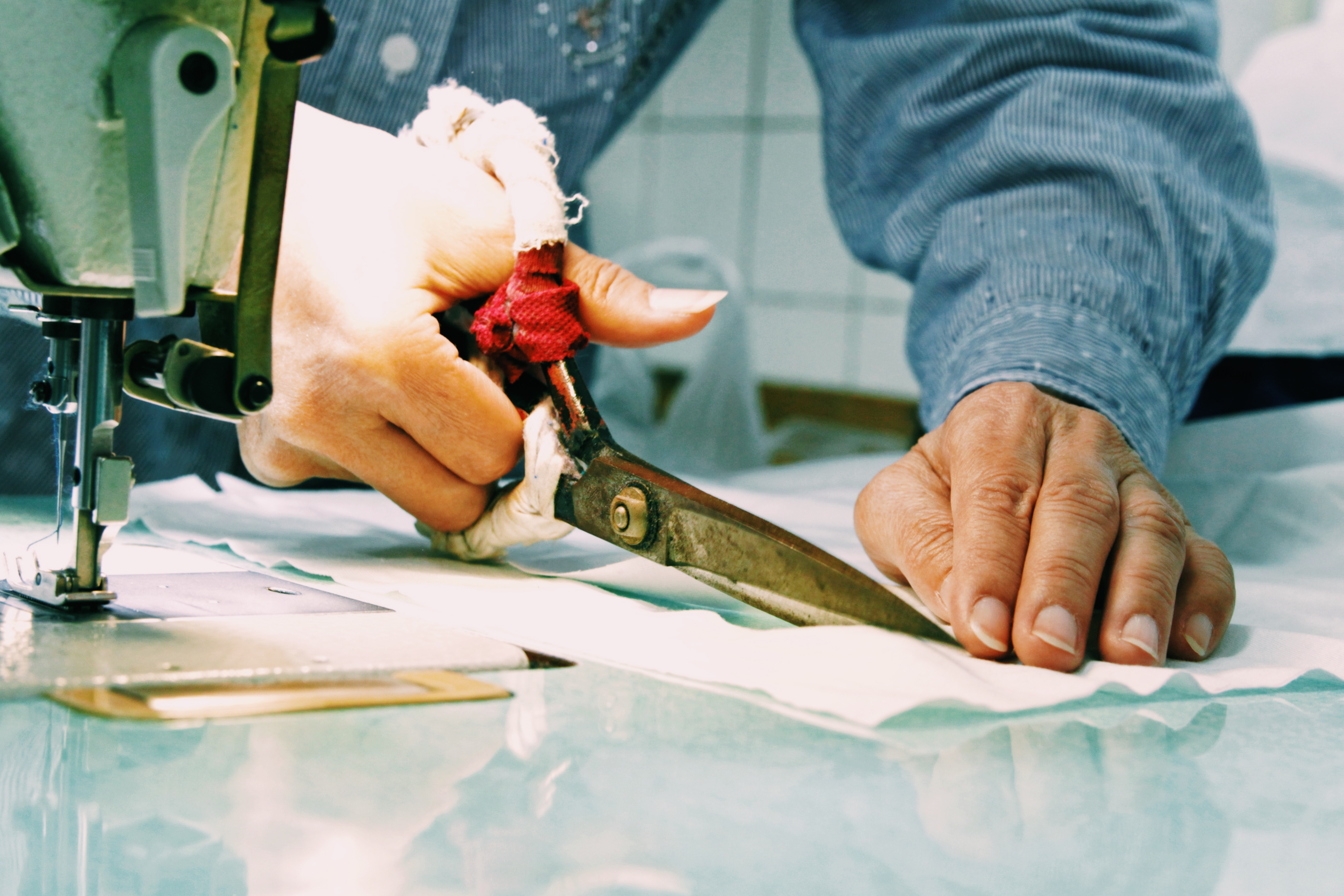 弘新服飾設計企業有限公司