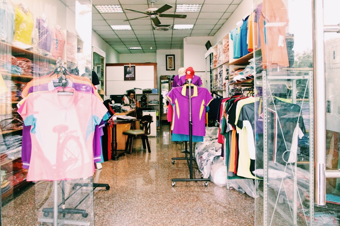 弘新服飾設計企業有限公司