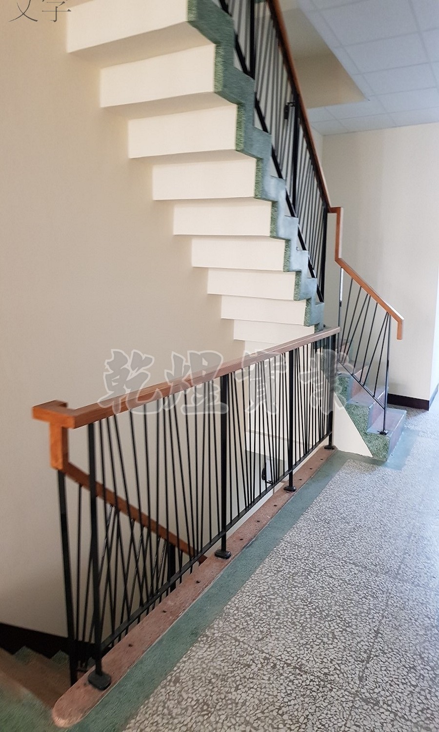 樓梯藝術扶手0107