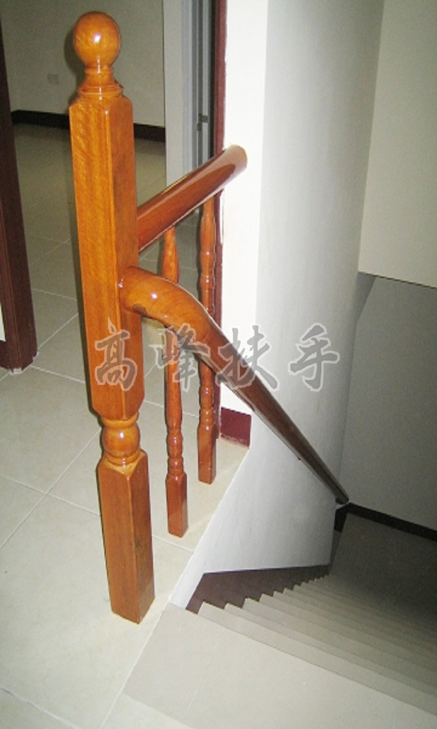 櫸木扶手0075