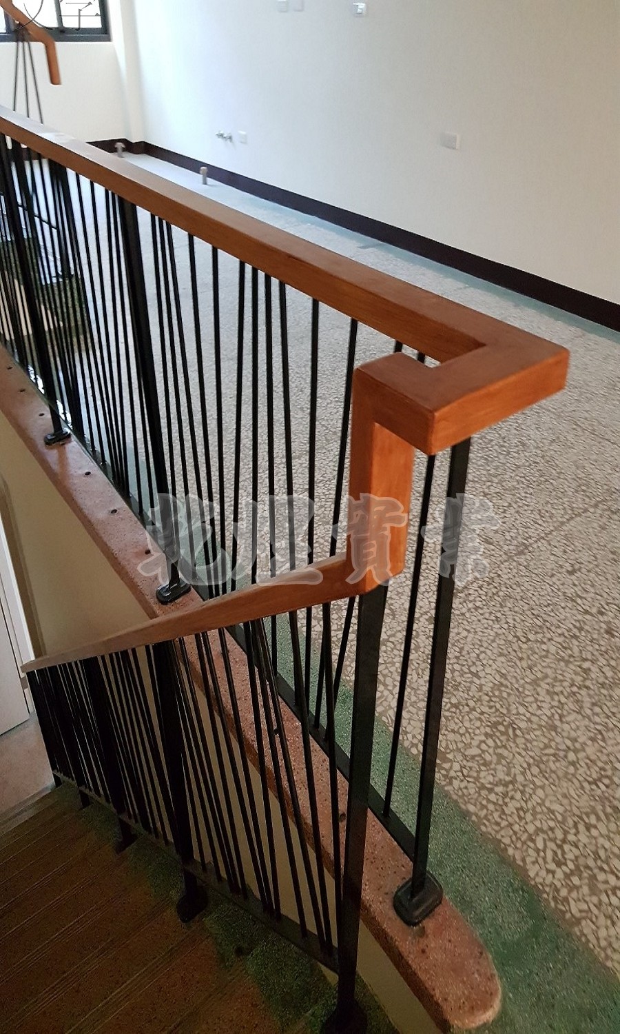 樓梯藝術扶手0105
