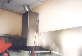 蟑螂驅除防治施工