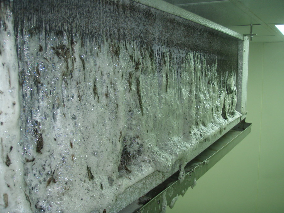 埋入式冷氣清潔