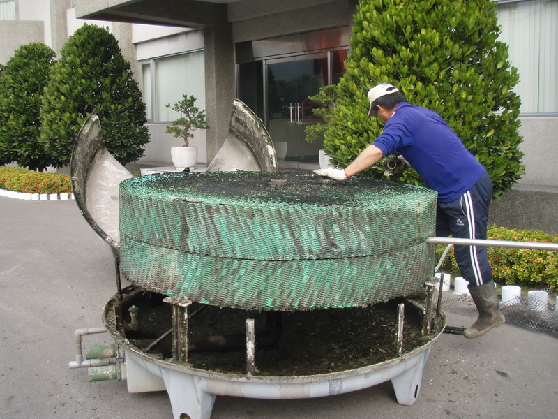 冷卻水塔散熱片更換