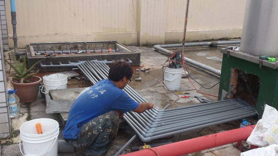 屋頂水錶自來水管配管施工