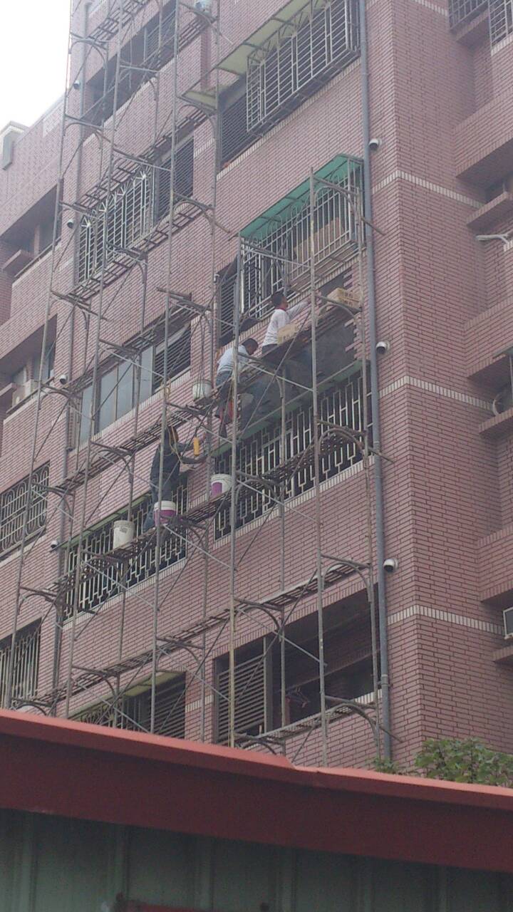 外牆磁磚脫落修補