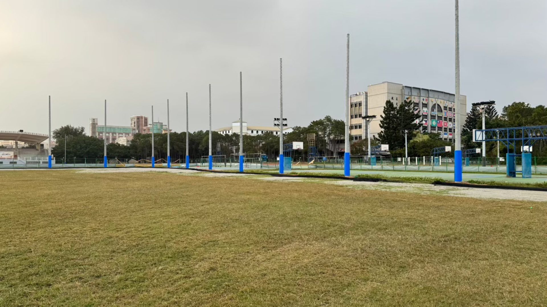 明新科大-棒球場