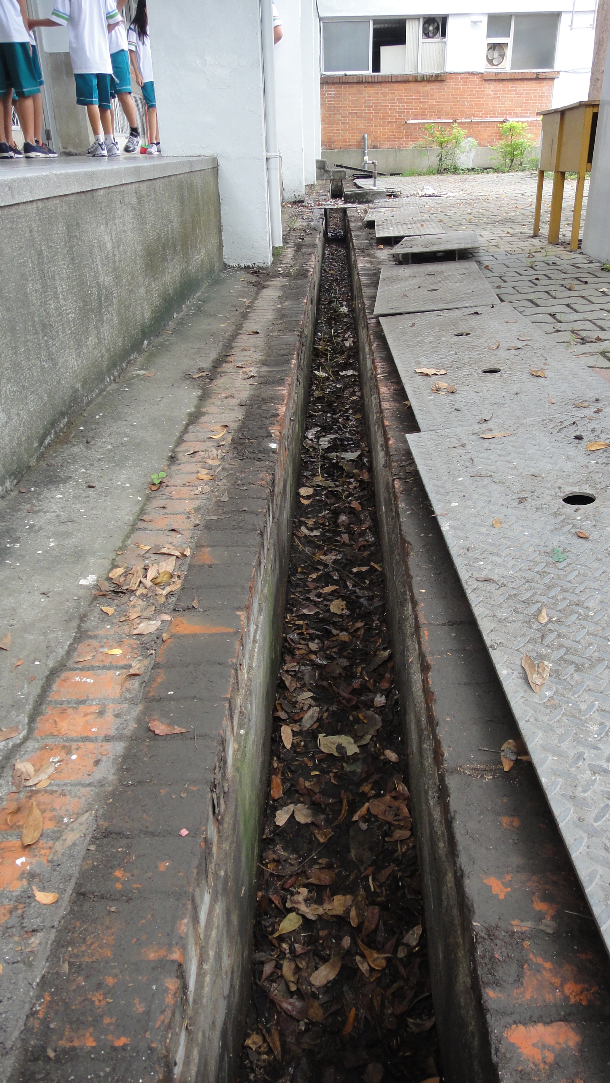 水溝施工前照片