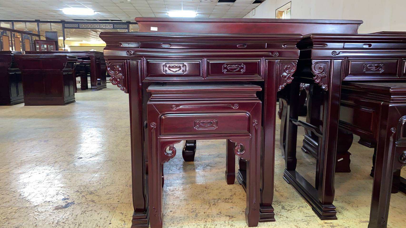 (已售出)古典桌椅~♖三億古典傢俱.神桌佛具♖