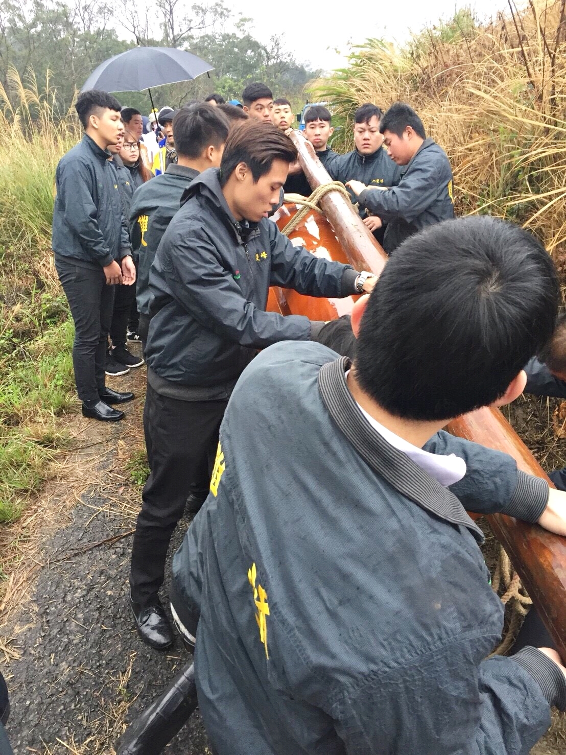 雙峰生命事業~專業團隊