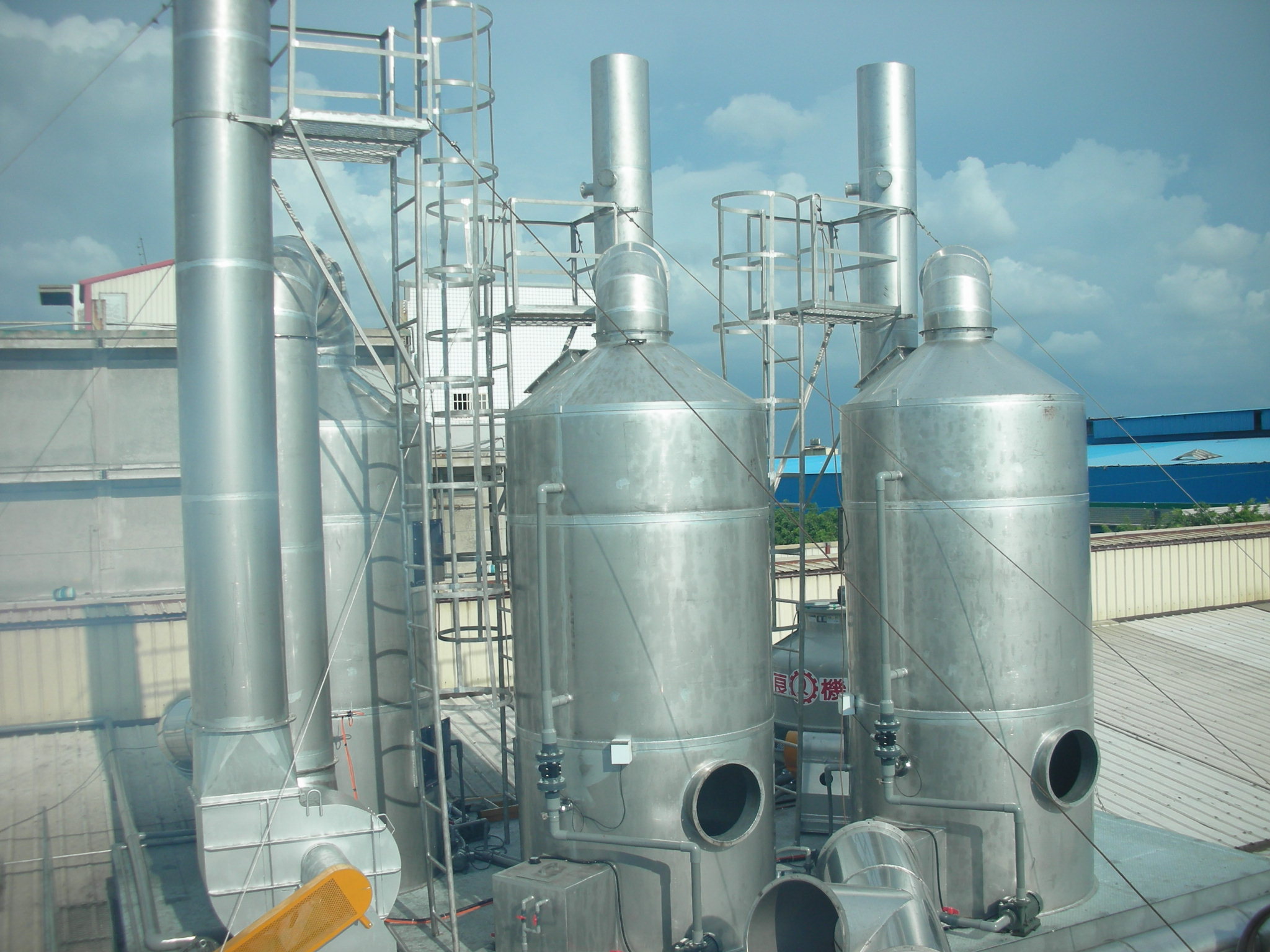 洗滌塔施工