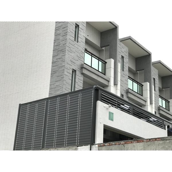 百葉格柵採光罩