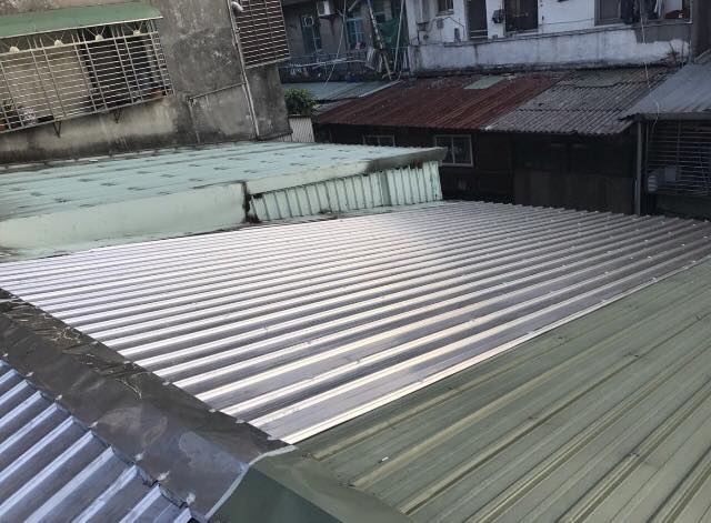 鐵皮屋屋頂