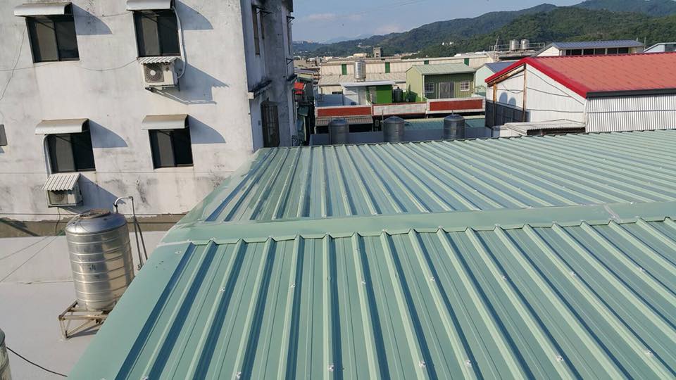 鐵皮屋屋頂