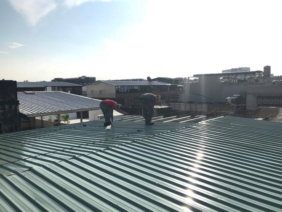 鐵皮屋屋頂
