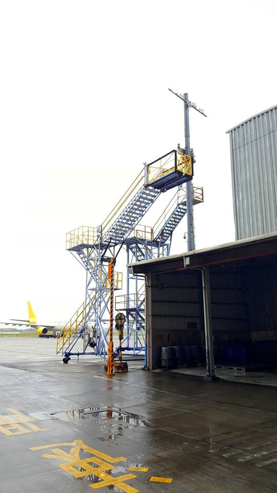 華航停機坪-換裝節能LED燈具案10