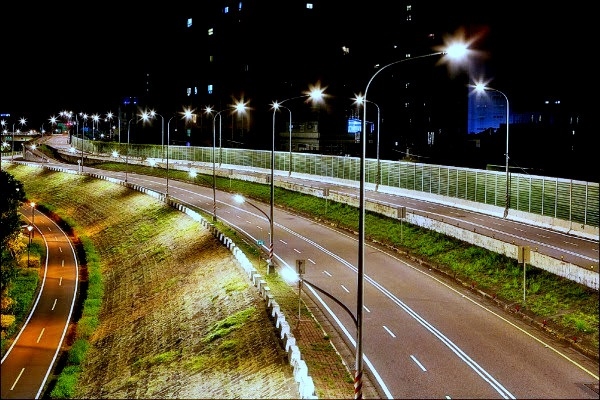 室外照明設備(9)