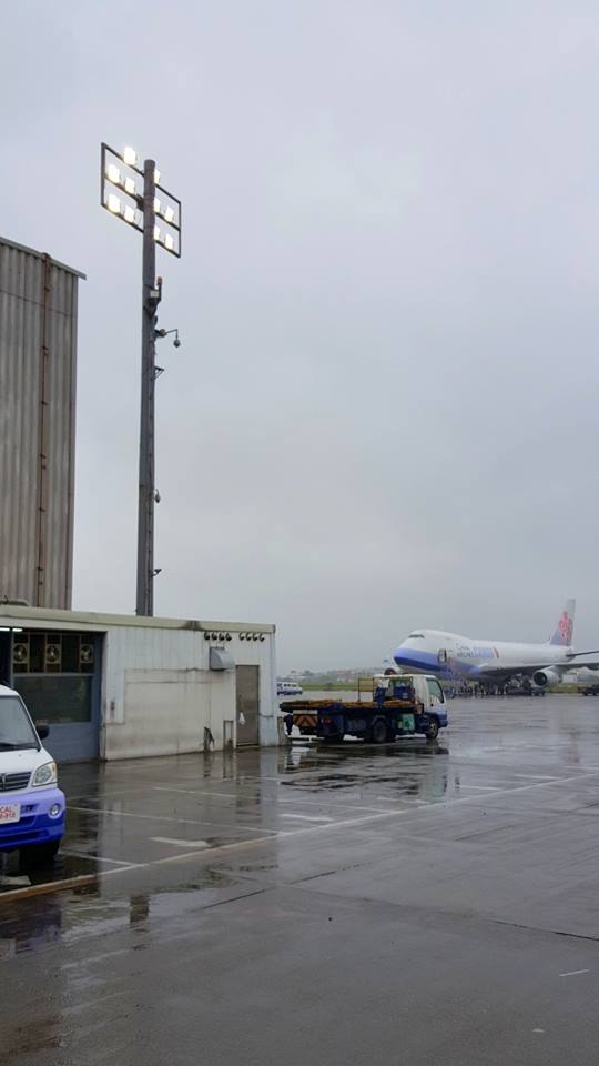 華航停機坪-換裝節能LED燈具案13