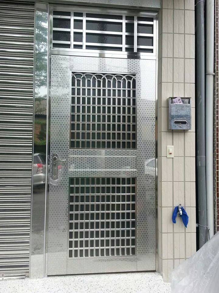 不銹鋼鐵門