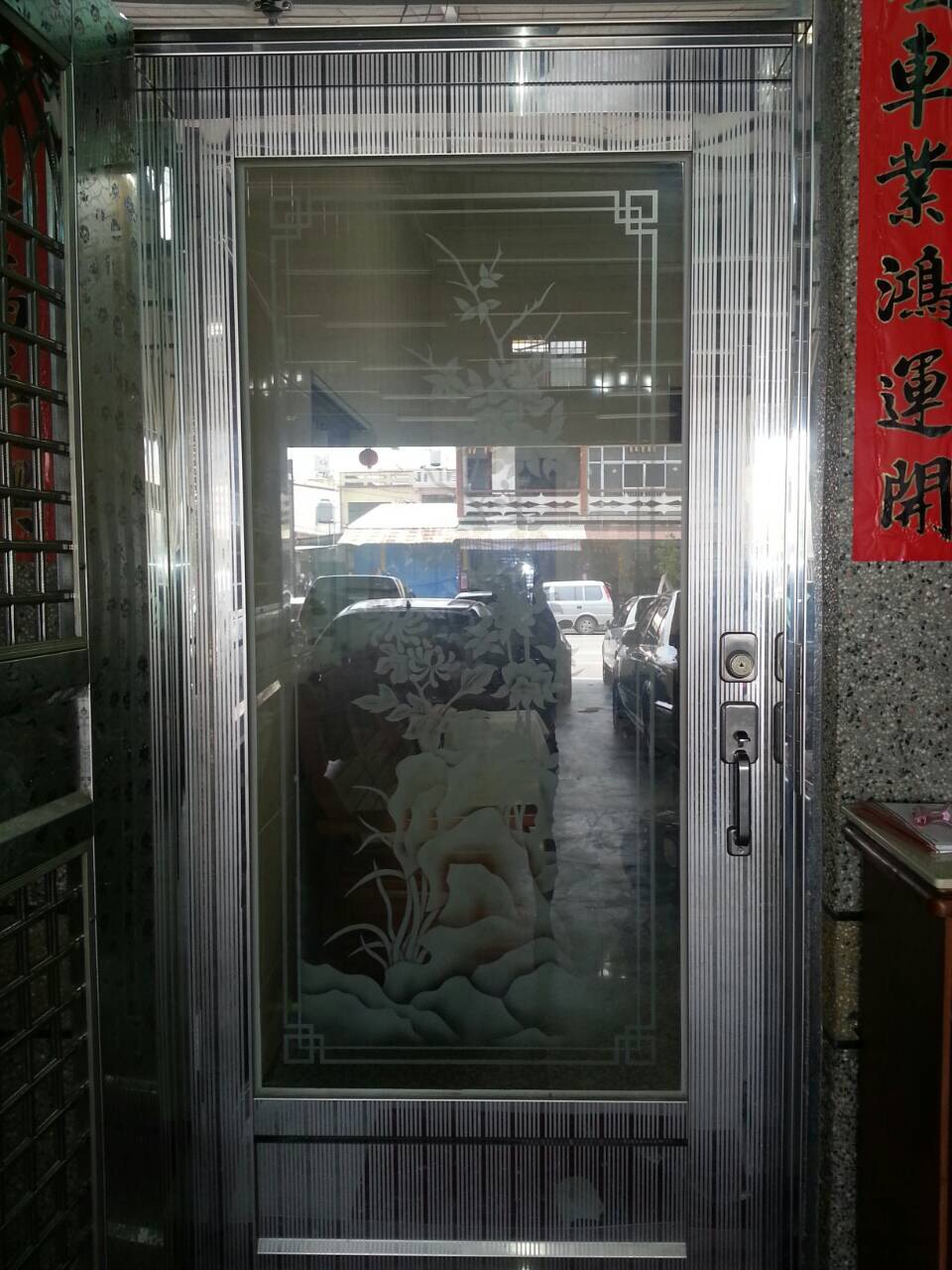 不銹鋼鑲玻璃門