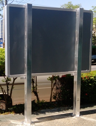 C型鋼室外防水佈告欄