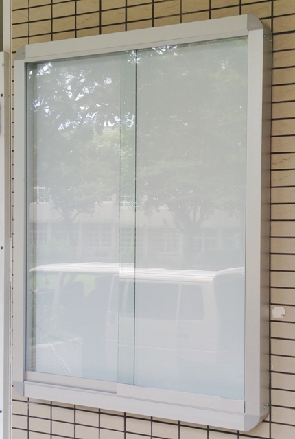 鋁框櫥窗玻璃磁性公佈欄