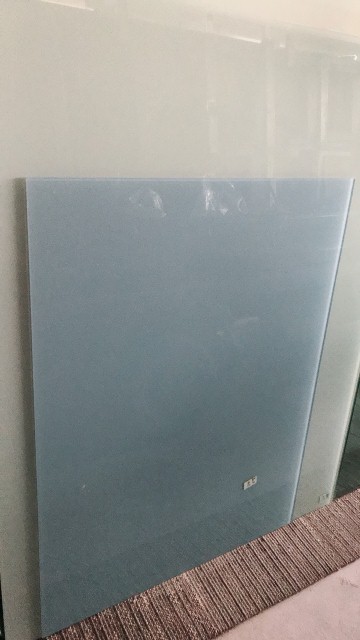 磁性烤漆玻璃白板-天空藍