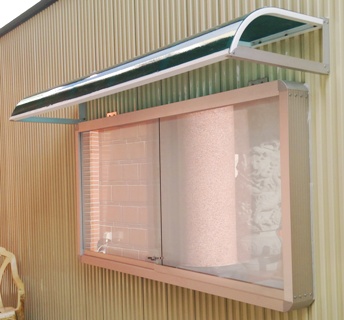 櫥窗式玻璃磁性怖告欄