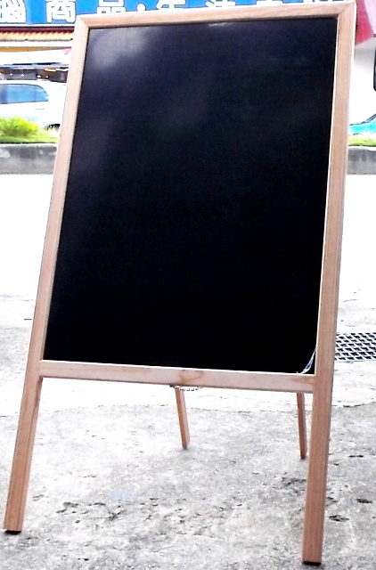 鏡面黑板餐飲廣告看板