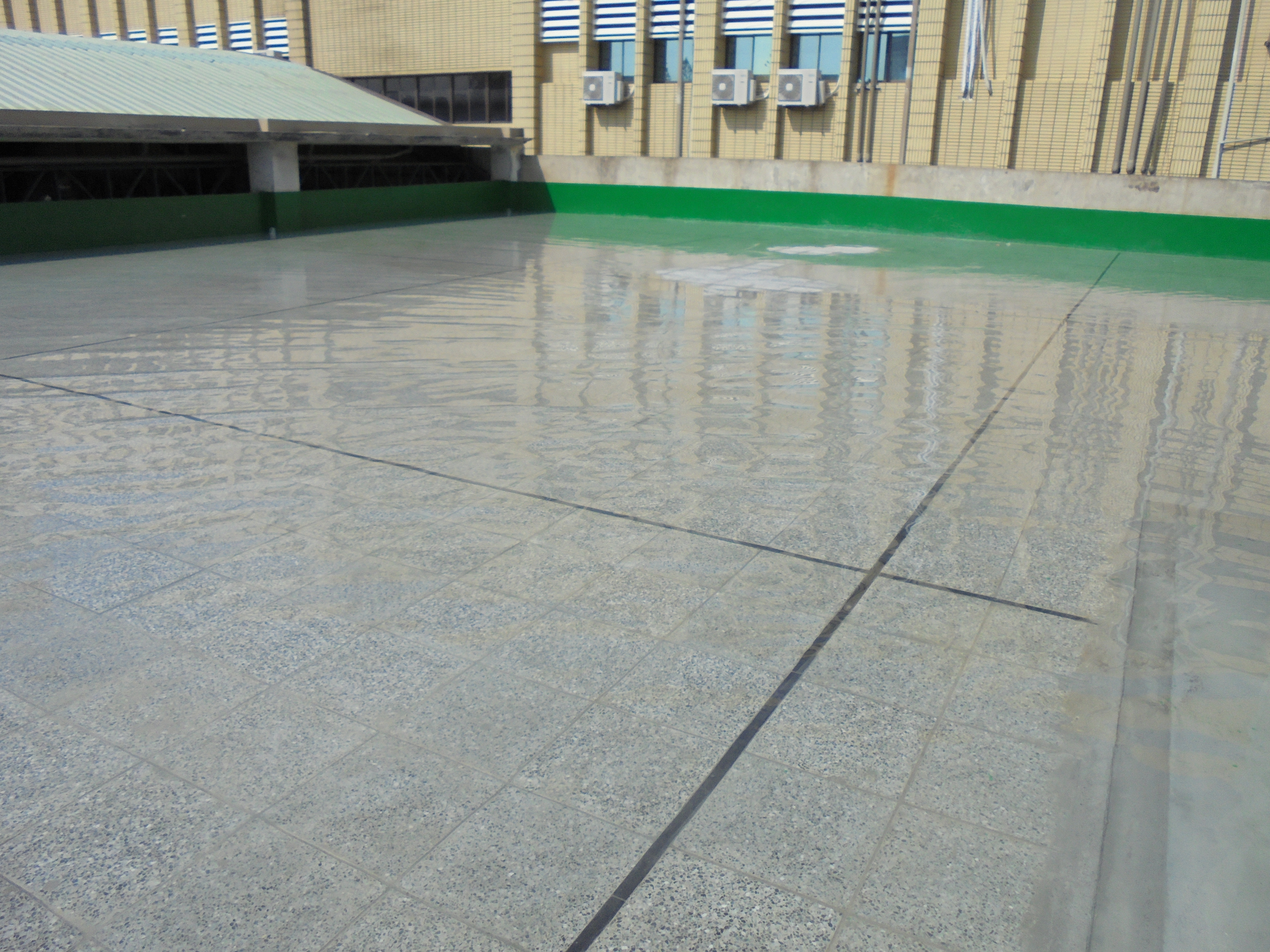 建興國中屋頂防水施作