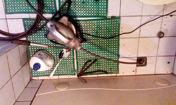 石岡通水管,台中通水管,台中石岡通排水管,石岡通排水管,疏通水管