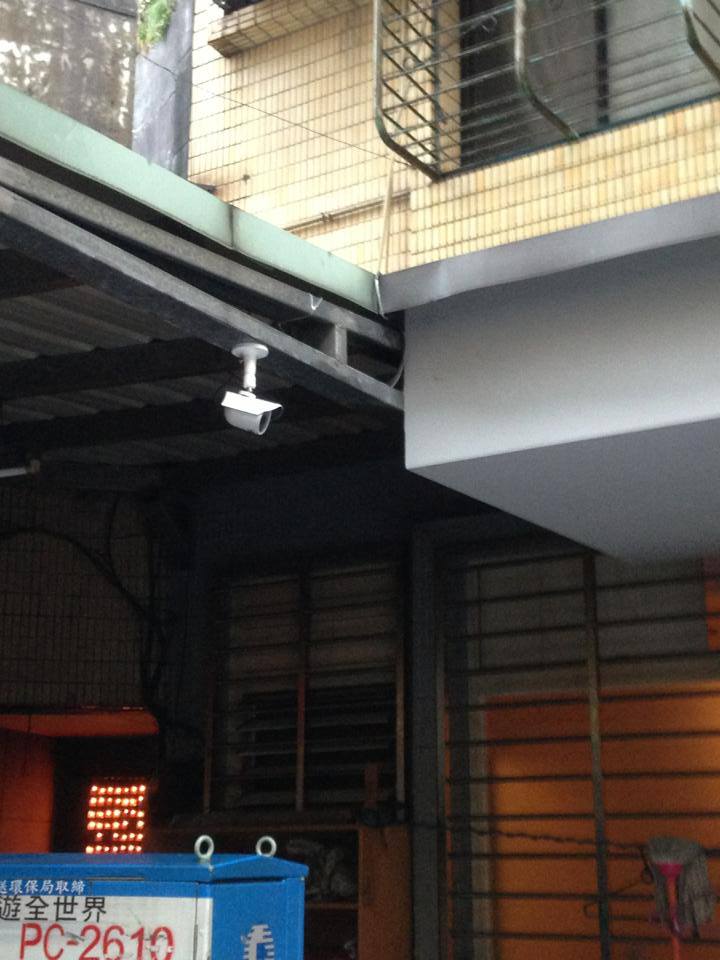 1002390_592861970735692_1656965510_n