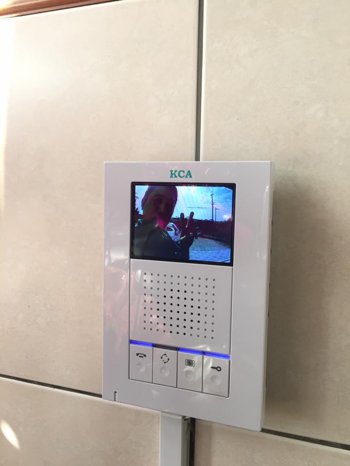 指紋辨識機影像對講