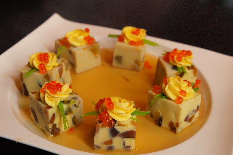 組合餐系列　鮭魚卵玉子蒸