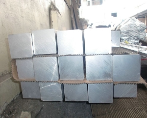 擠型廠-方形鋁條