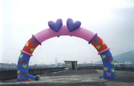 愛心拱門