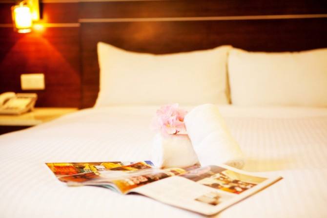 豪華雙人房一大床房型-1