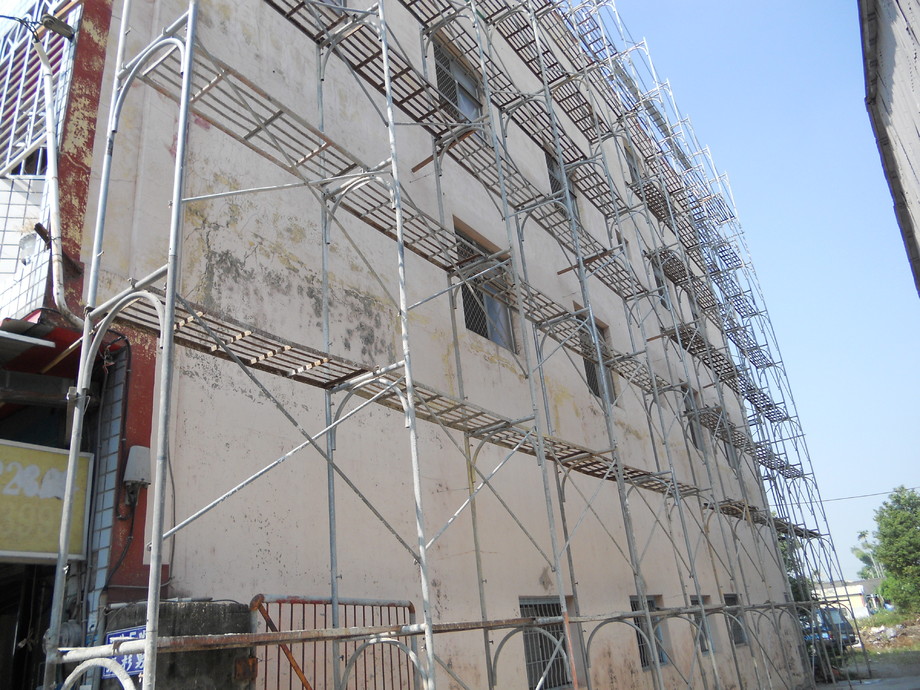 施工前外牆壁癌照片5